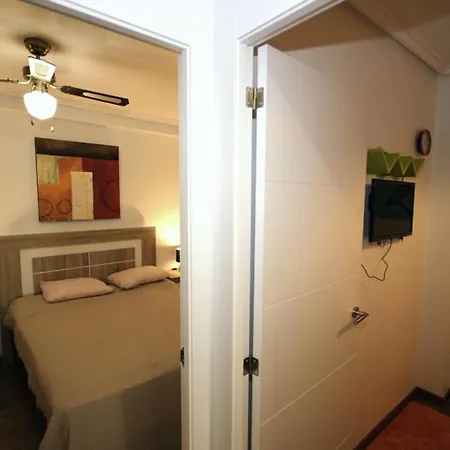 Современный Апартамент С 2 Спальнями В 200М От Пляжа Apartamento Torrevieja
